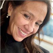 Maestra con experiencia en Ciencias Sociales